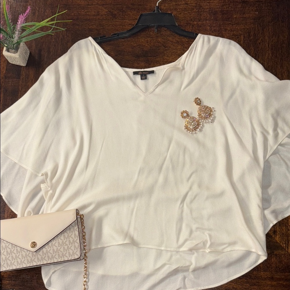 Ruffle Oversized Ella Moss Cream Flutter Sleeve Blouse - Picture 3 of 3